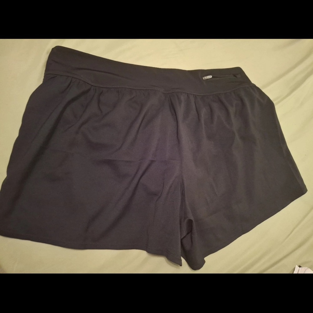 Nike Women's Black Athletic Shorts - Picture 7 of 7